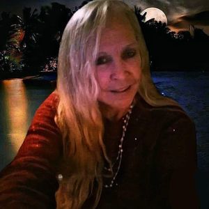 Meet your Posher, Darlene